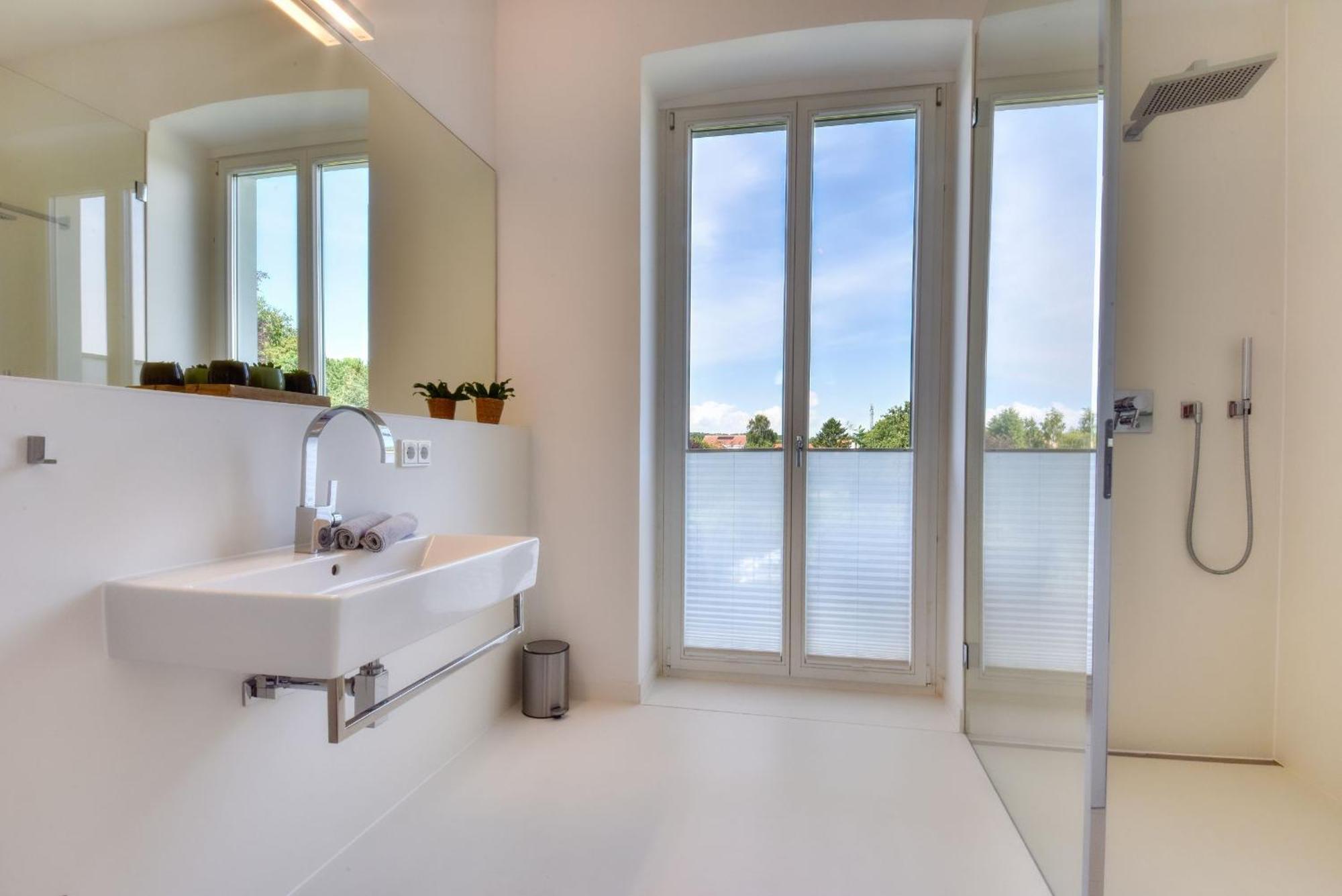 Ferienwohnung Fuerst Malte Loft I Design & Pool 푸트버스 외부 사진